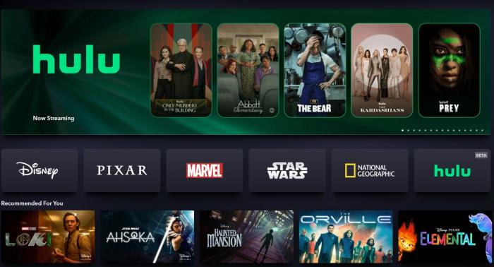 MoviesJoy срещу Hulu-1