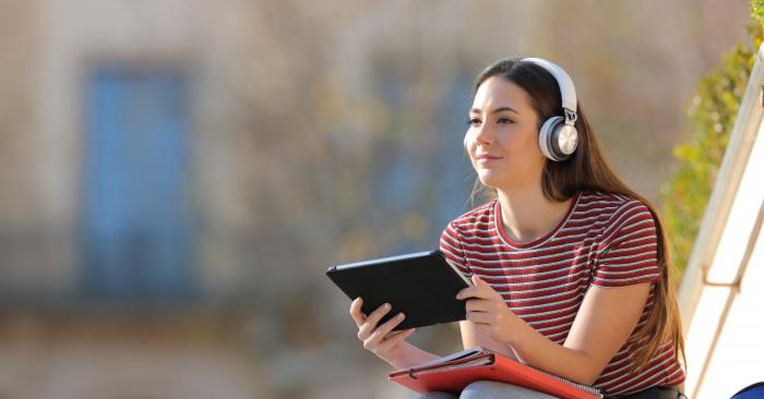Benefits of Listening to Audiobooks on Your Commute-1